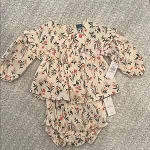 Floral Baby girl Outfit: 3-6 months